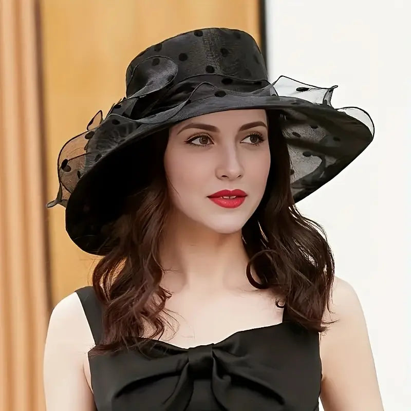 MEG'S POLKA DOTS HAT