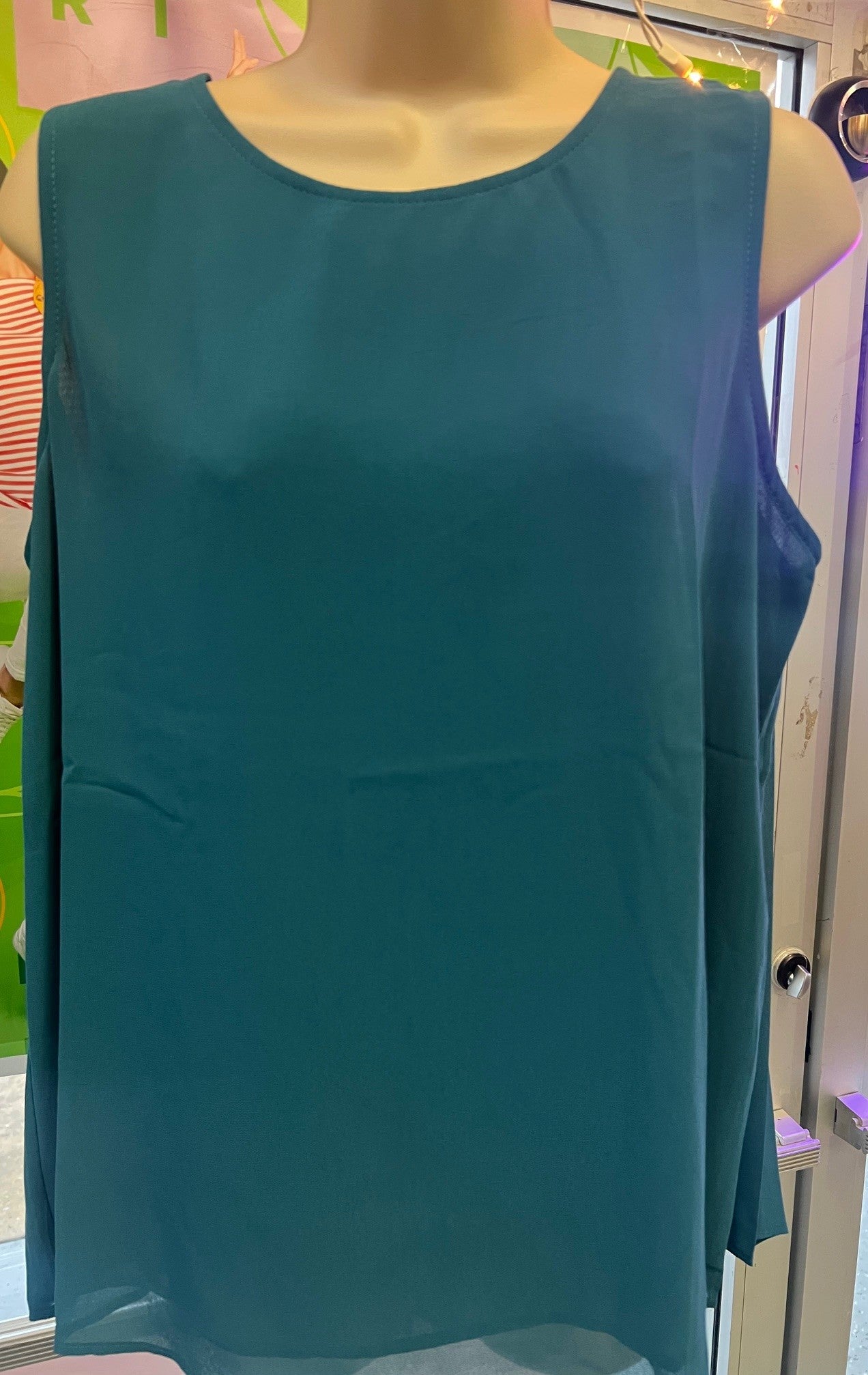 EESOME BACK PLEAT TANK