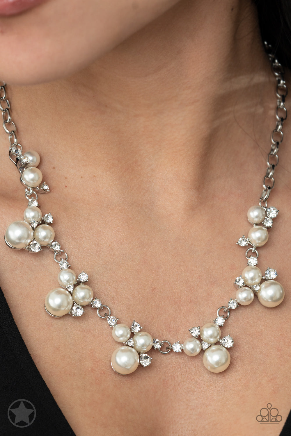 Admirable Necklace Set