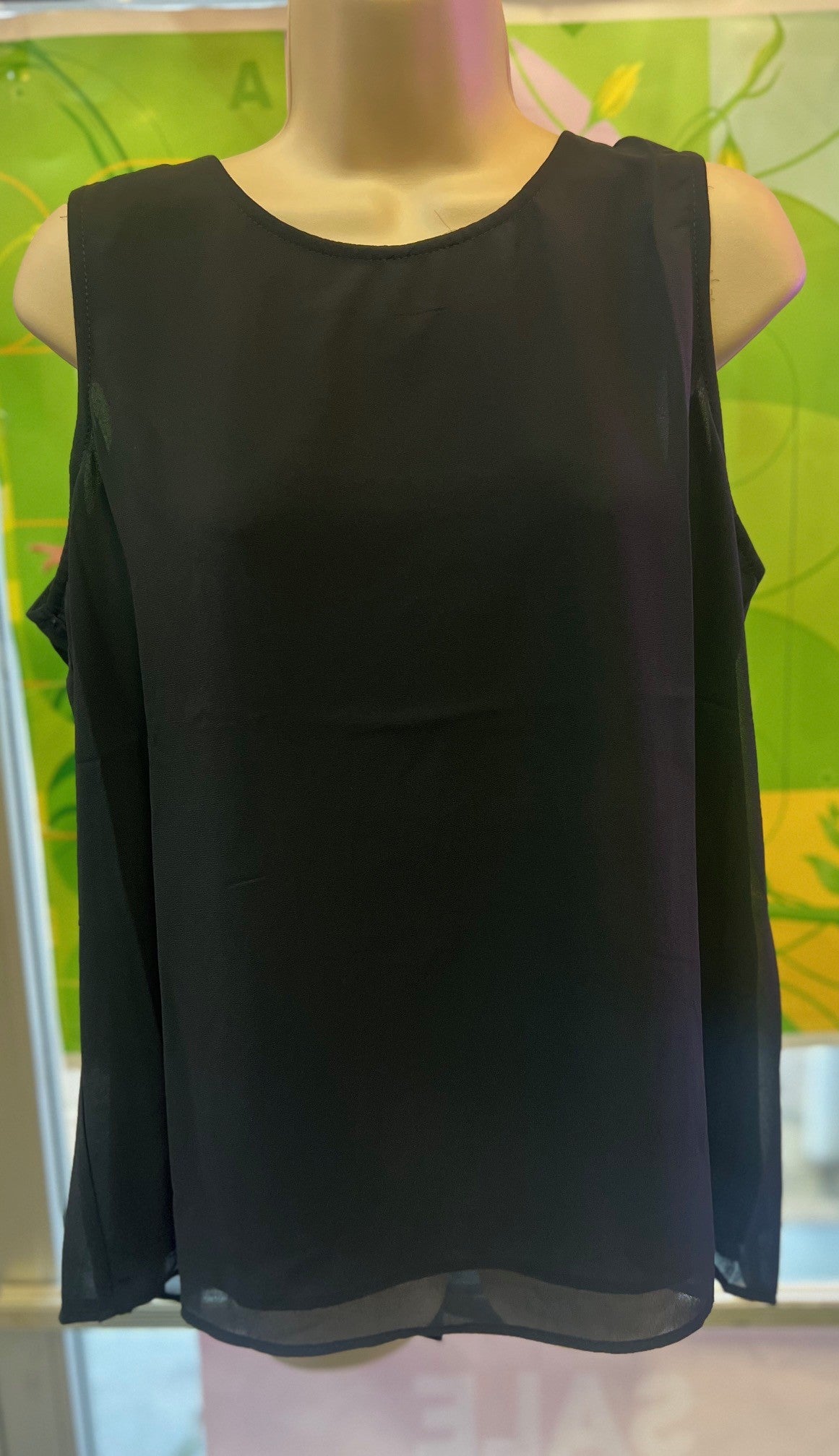 EESOME BACK PLEAT TANK
