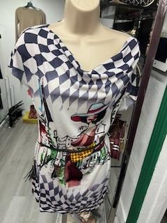 BELTED TUNIC TOP