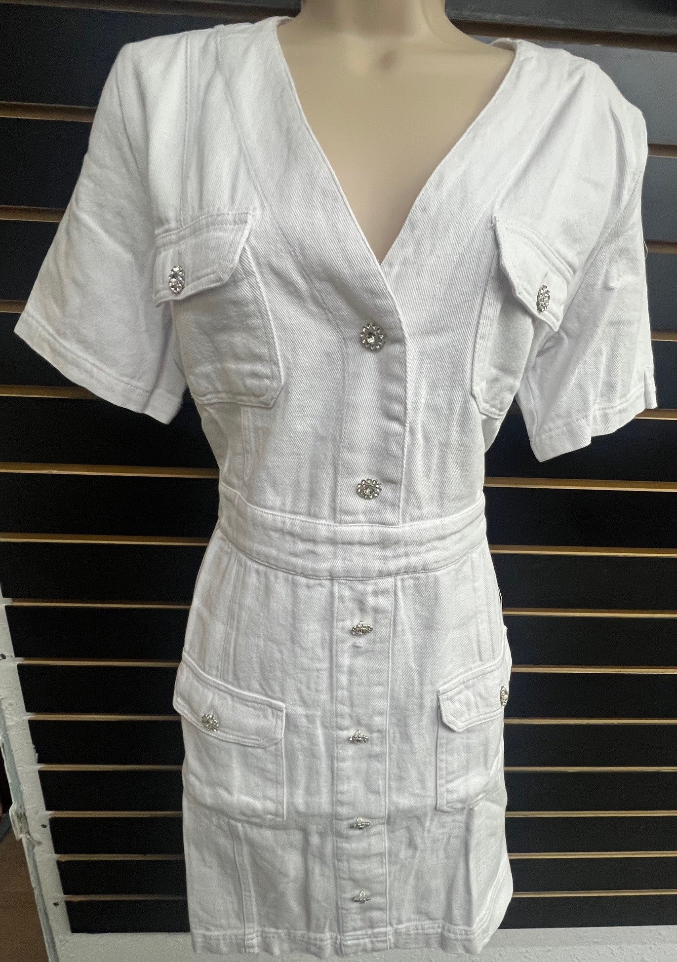 IVORY BREEZE BUTTON DOWN MIDI