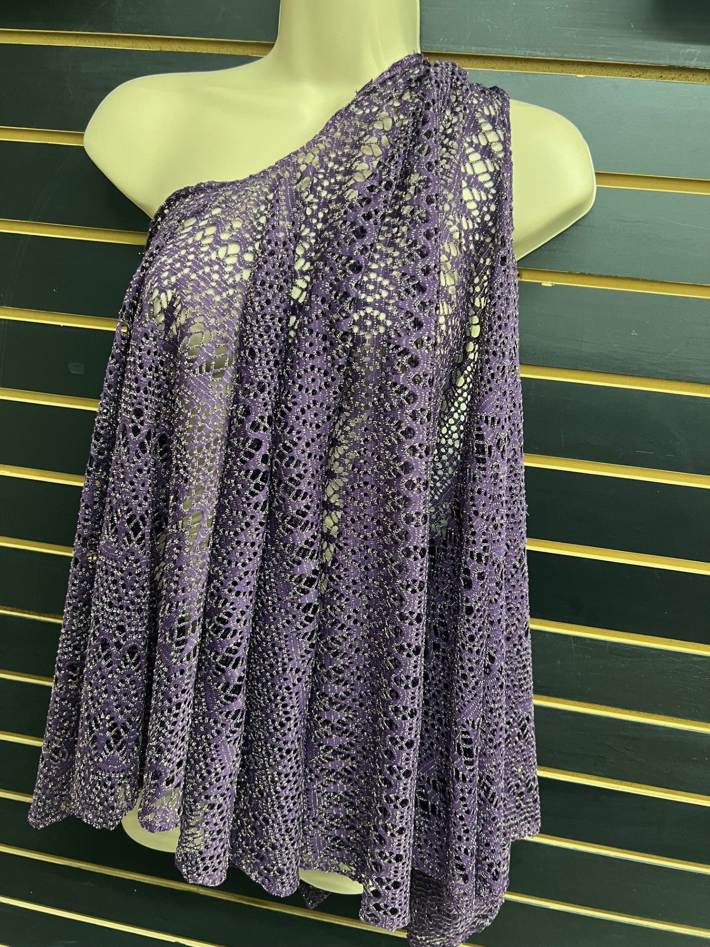 DELECATE LACE SHAWL