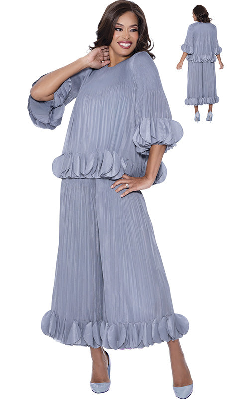 RUFFLE ELEGANCE