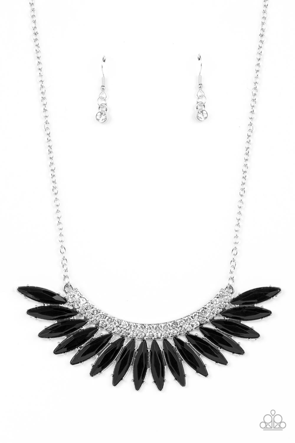FLAUNTABLE BLACK